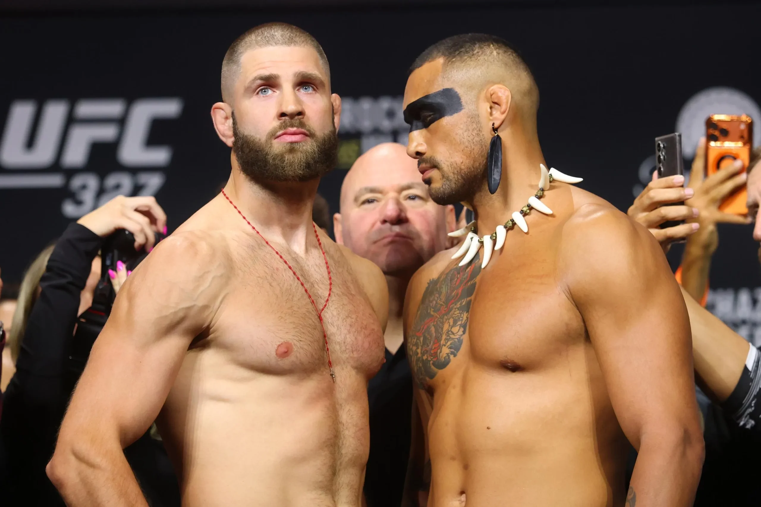 UFC 327